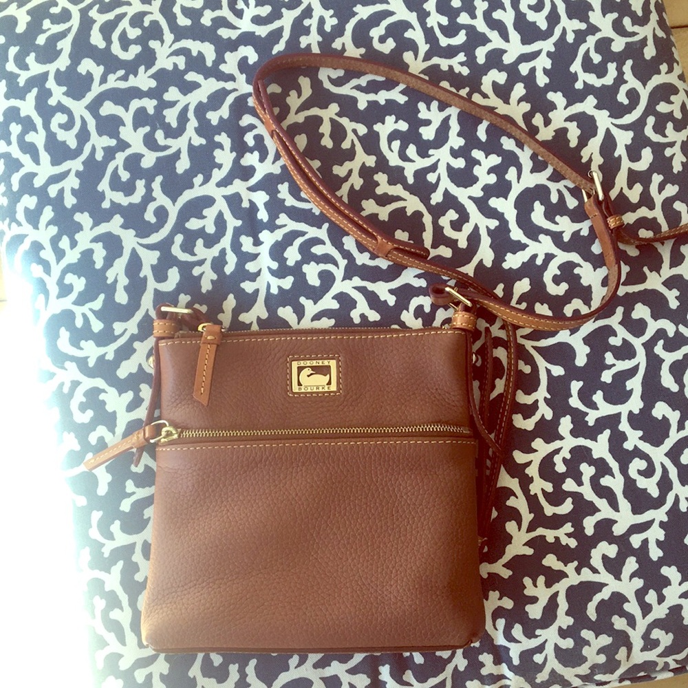 Dooney & Bourke Cross body bag